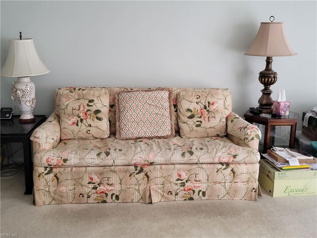 3950 Whispering Oaks Place