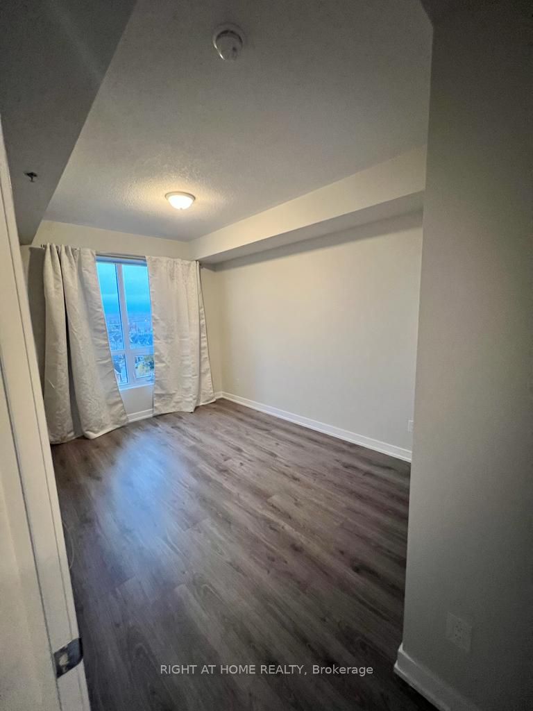 2490 Old Bronte Rd 616