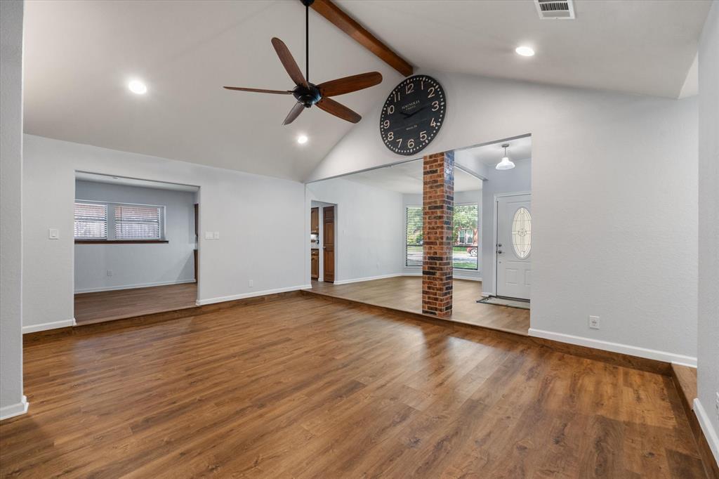 2206 Sand Creek Court