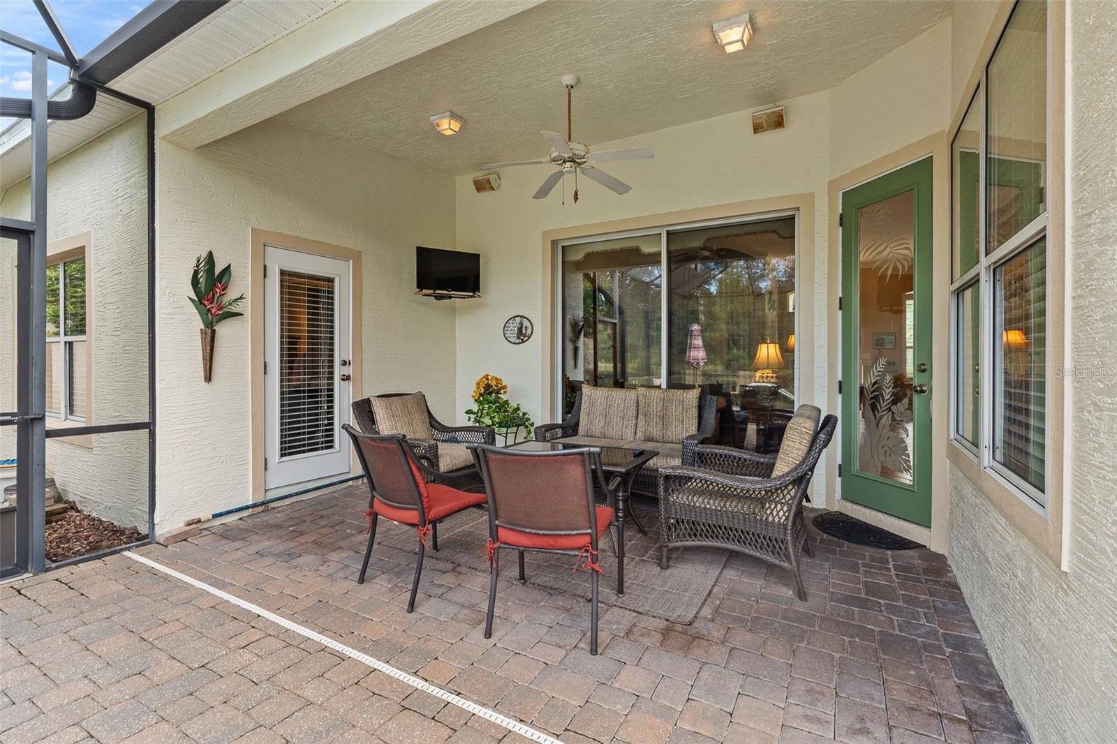 1283 Royal Pointe Lane