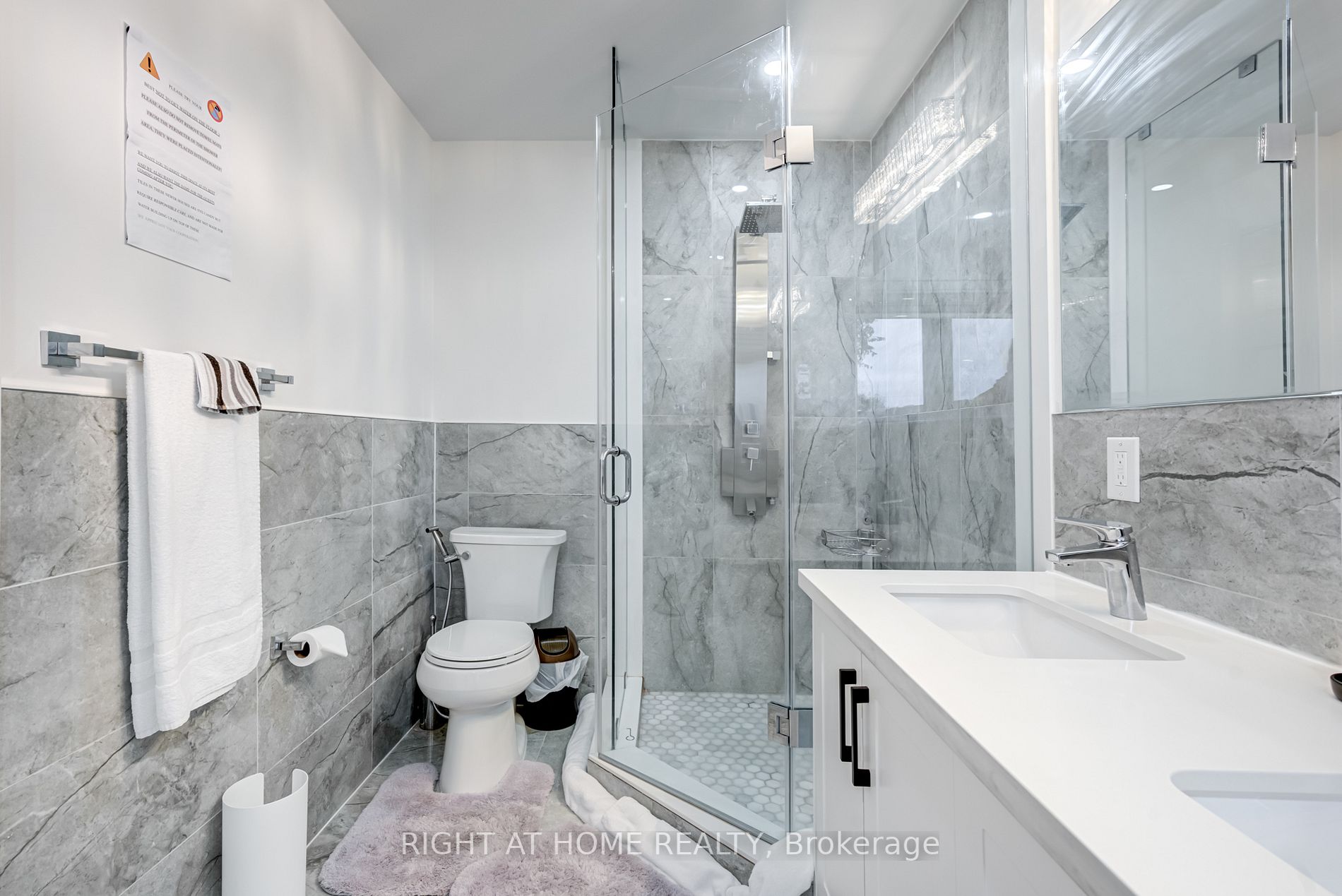 438 Pharmacy Ave