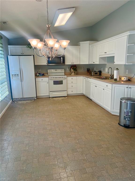 2002 Gunston Drive