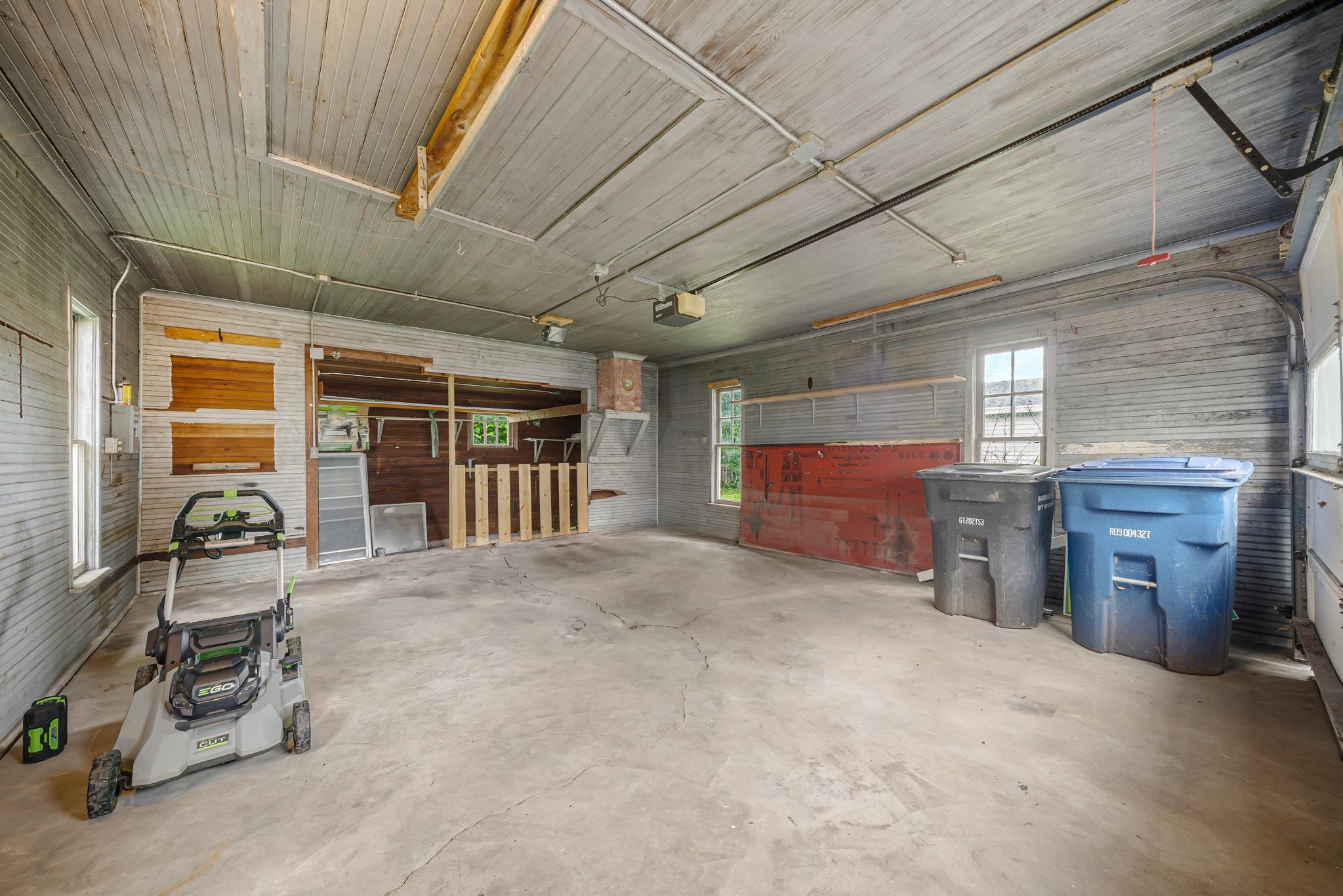 739 Monroe Street