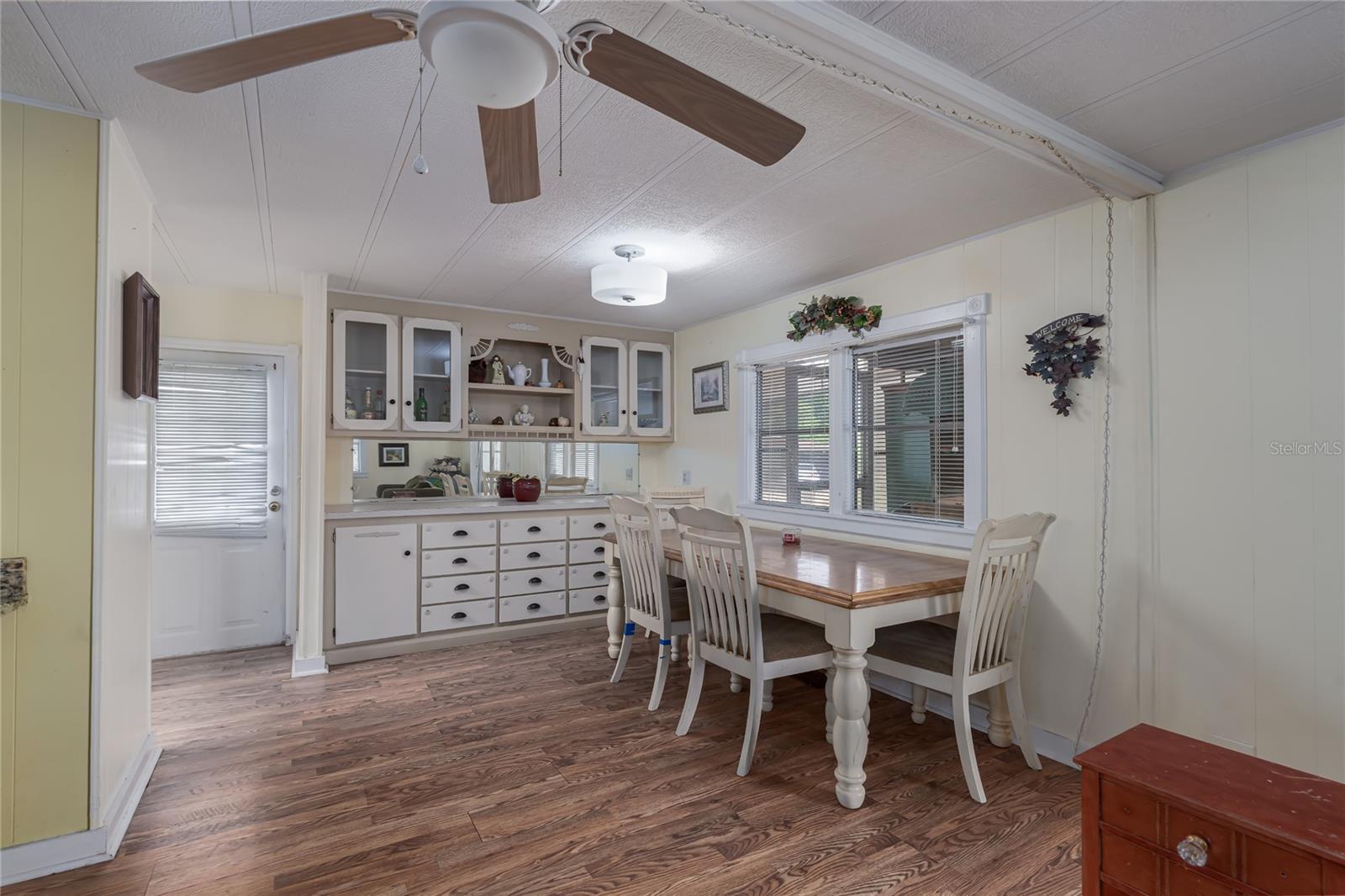 6710 36th Avenue E 32