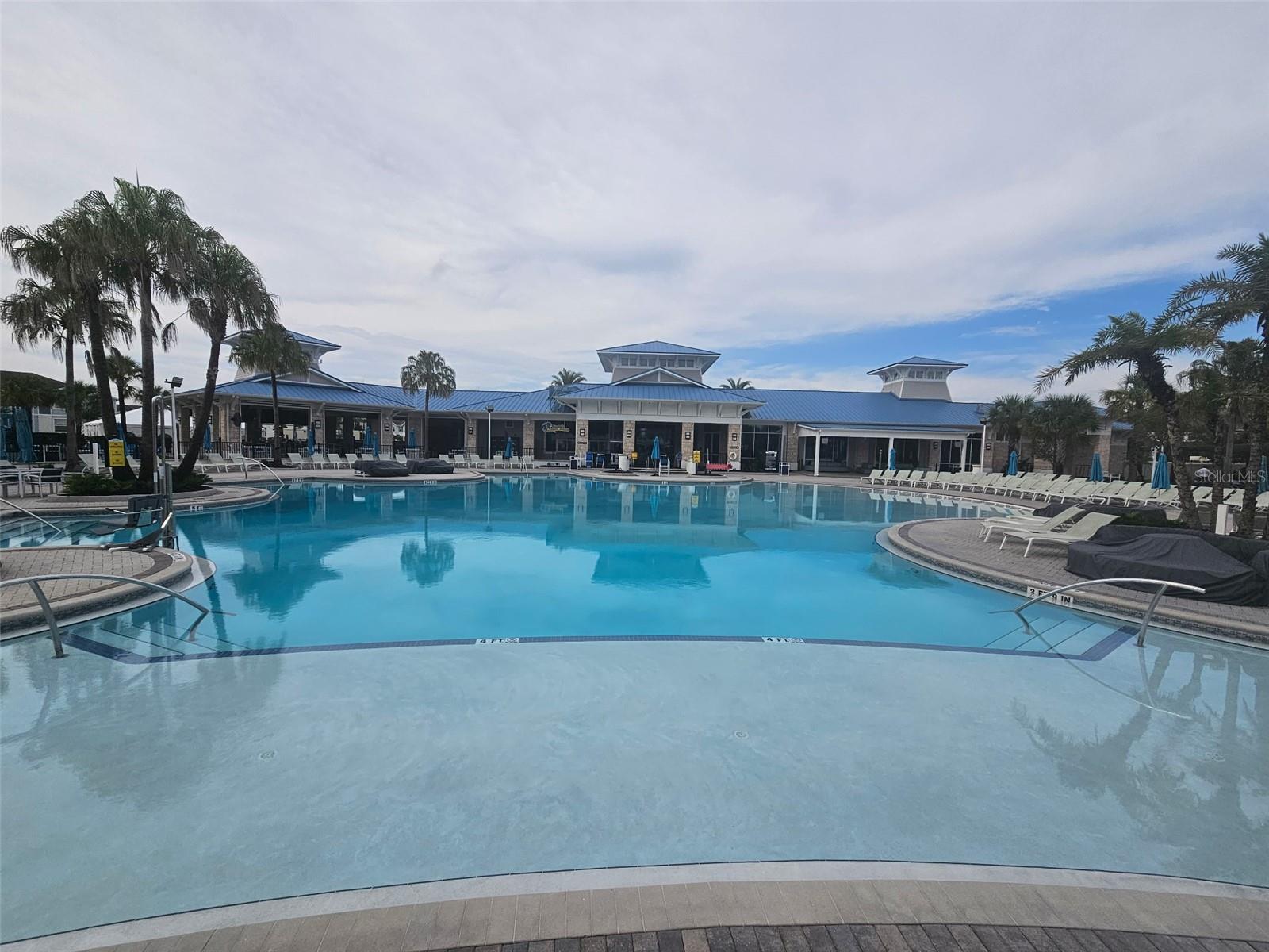 3273 Lilac Way