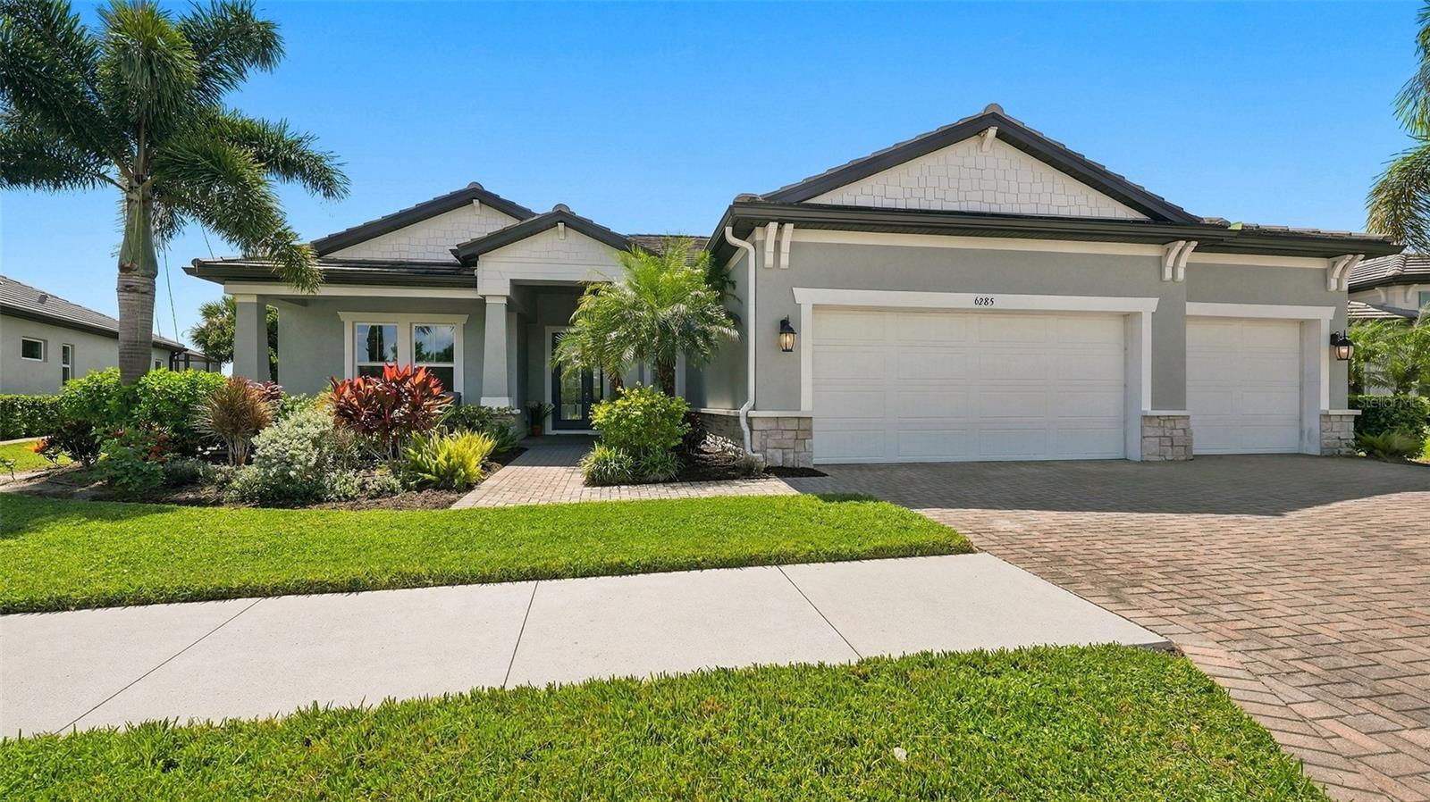 6285 Rivo Lakes Boulevard