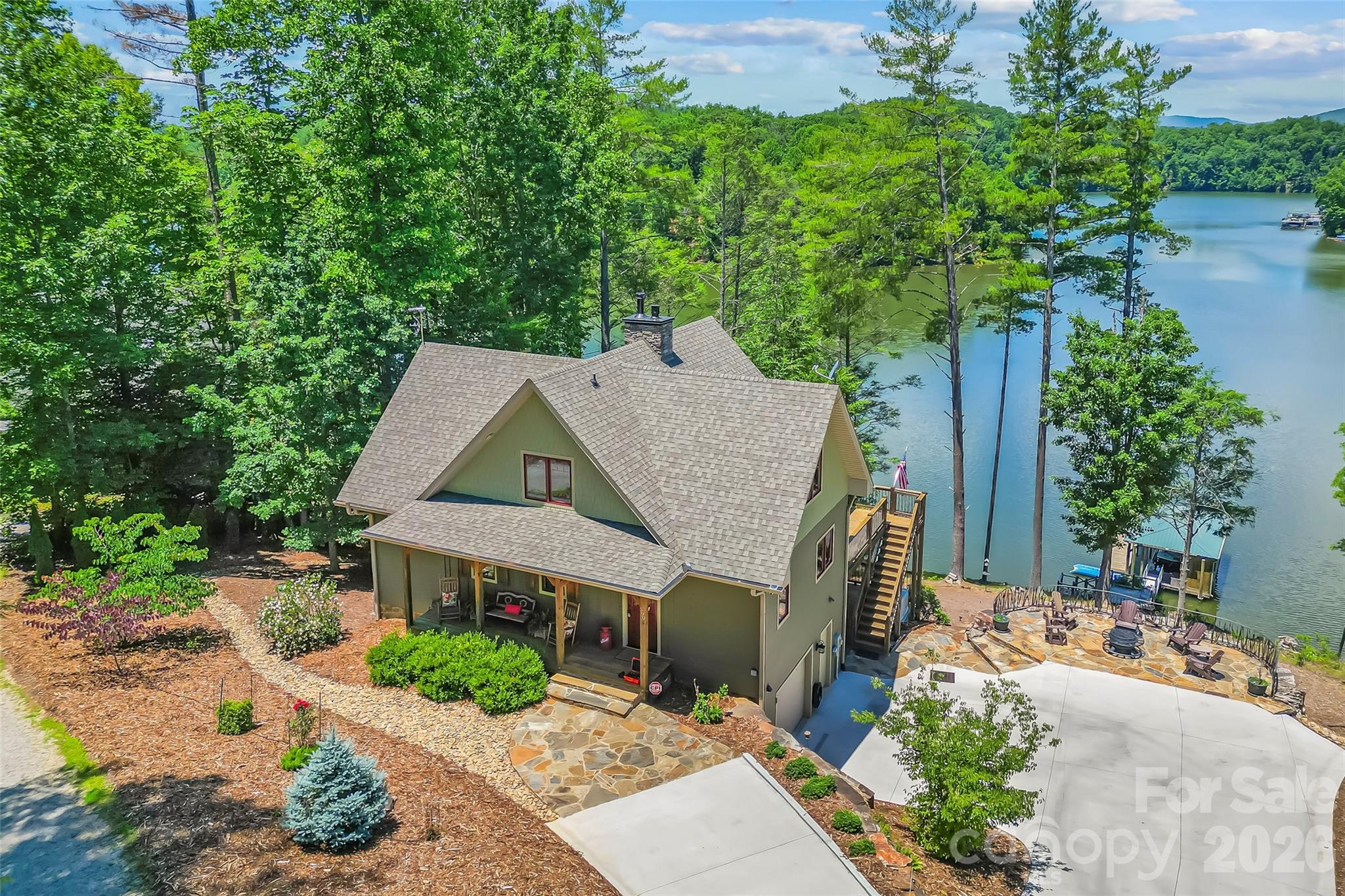 590 Larkhaven Drive