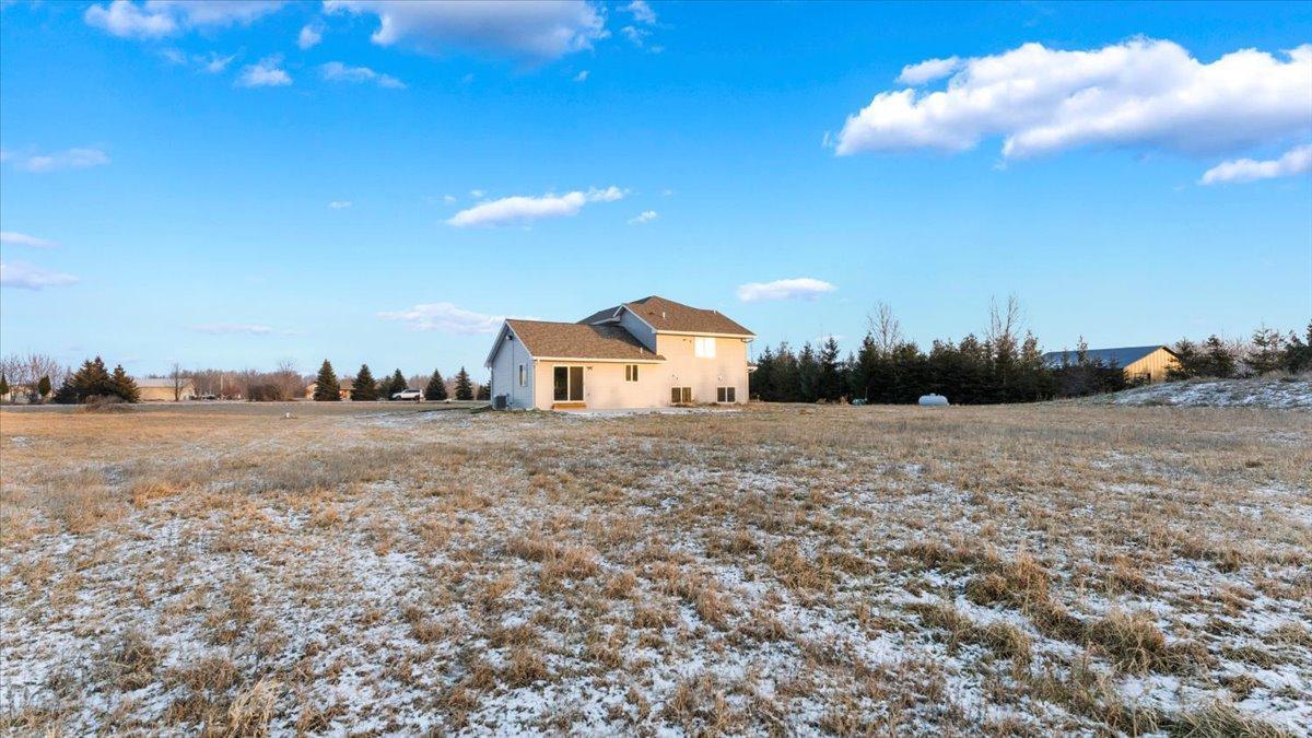 12401 Knick Knack Drive