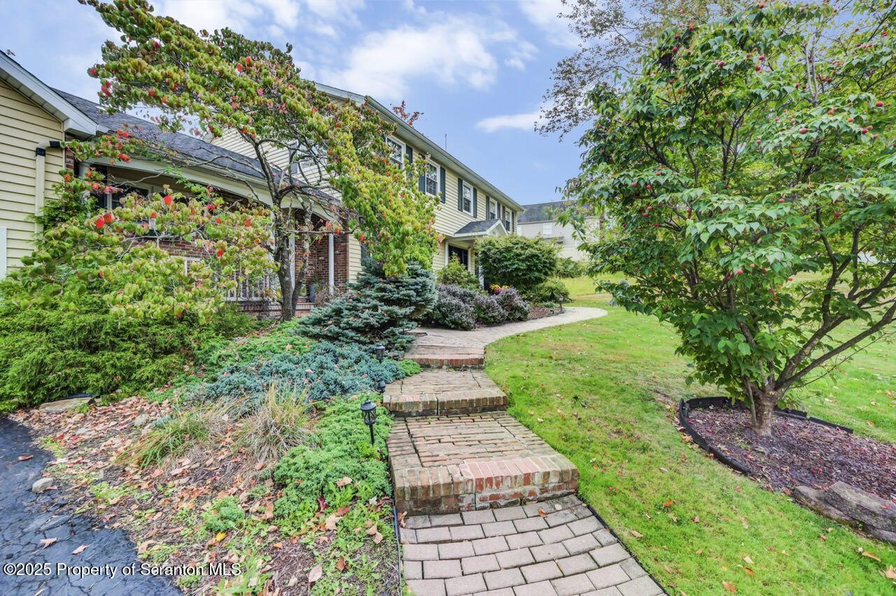 102 Apple Valley Circle L 13