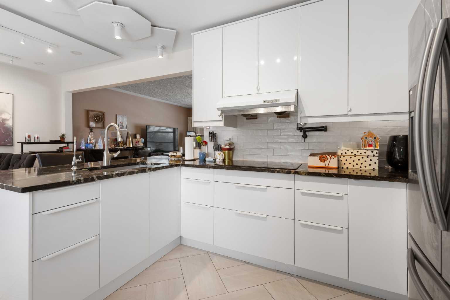 2812-2816 24 Street NW