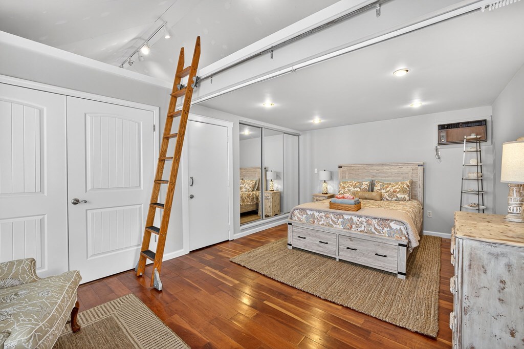 403 Tazewell Ave 384*
