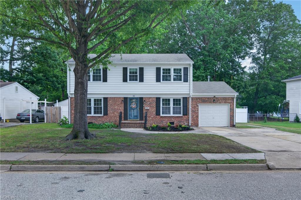 32 Ridgewood Parkway