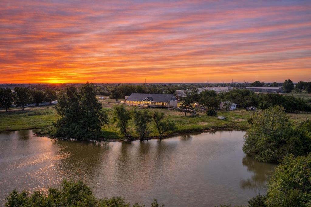 4124 E Horseshoe Ln, Moore, OK 73160Welcome to a rare opportunity in the heart of Moore—approximately 15 acres offering space, versatility, and endless potential.This unique property features a well-sized barn, a beautifully stocked pond, and an existing home, making it ideal for a variety of uses. Whether you’re looking to create your dream homestead, invest in land with future upside, or enjoy the privacy of acreage while staying close to the city—this property delivers.The land itself is the true highlight—open, usable, and ready for your vision. With room to expand, build, or simply enjoy, the possibilities here are truly limitless.All of this is perfectly located just minutes from shopping, dining, schools, and major roadways, giving you the rare combination of convenience and country-style living.Whether you're an investor, future homeowner, or someone looking to secure land in a rapidly growing area—this is an opportunity you don’t want to miss.