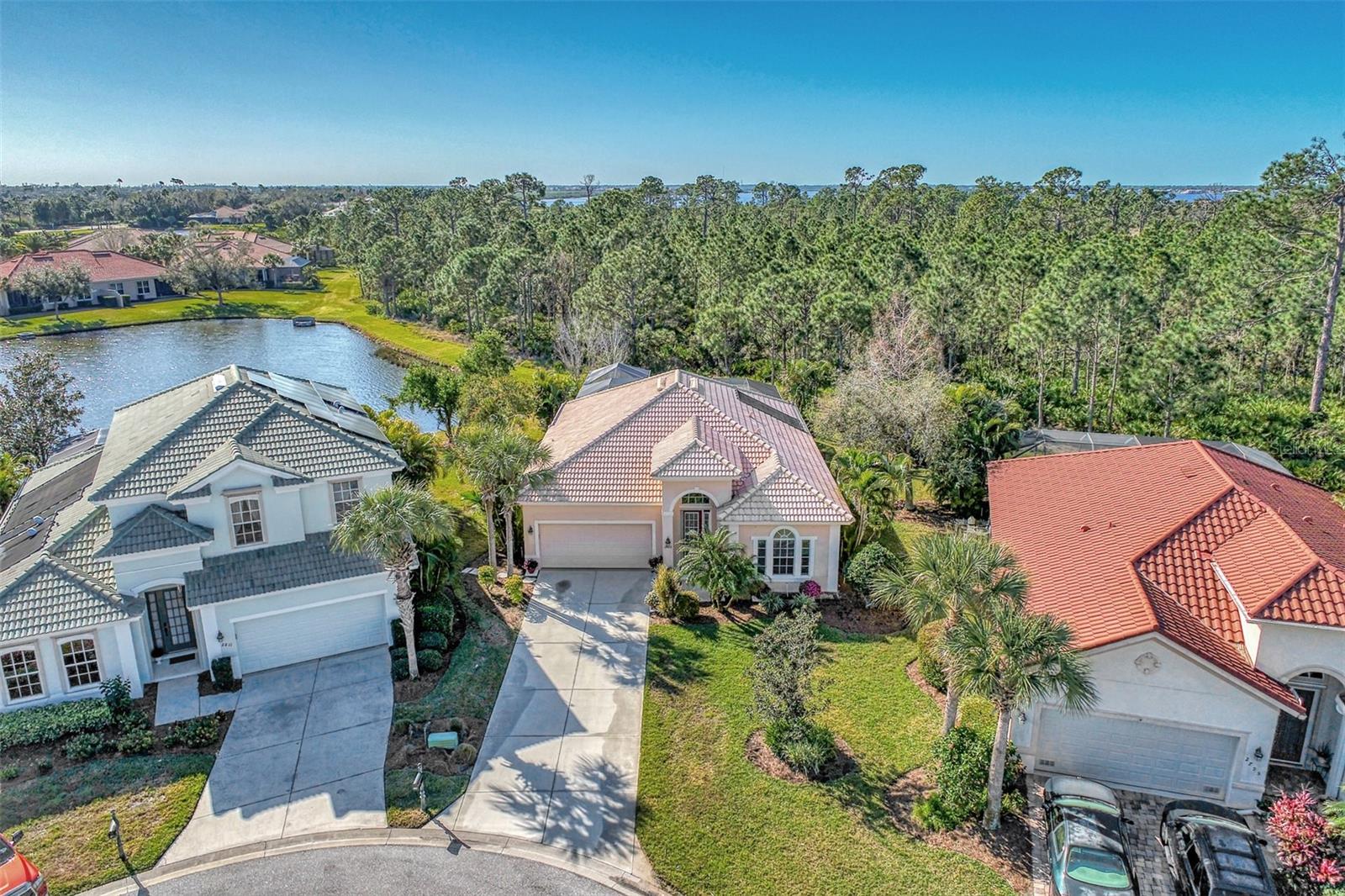 2803 Sawgrass Court