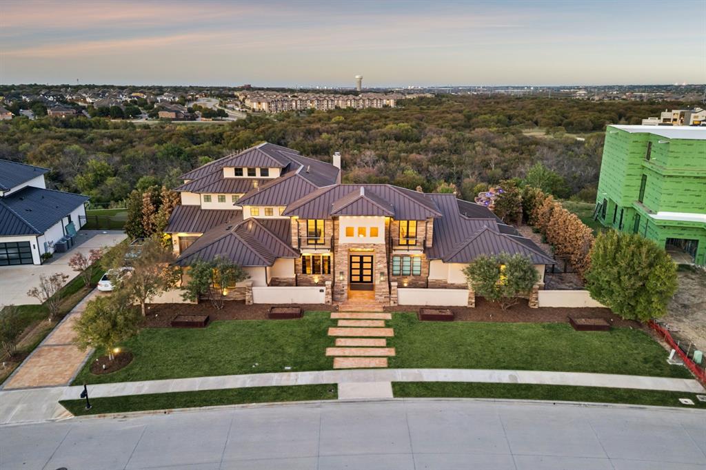 4012 Starling Drive