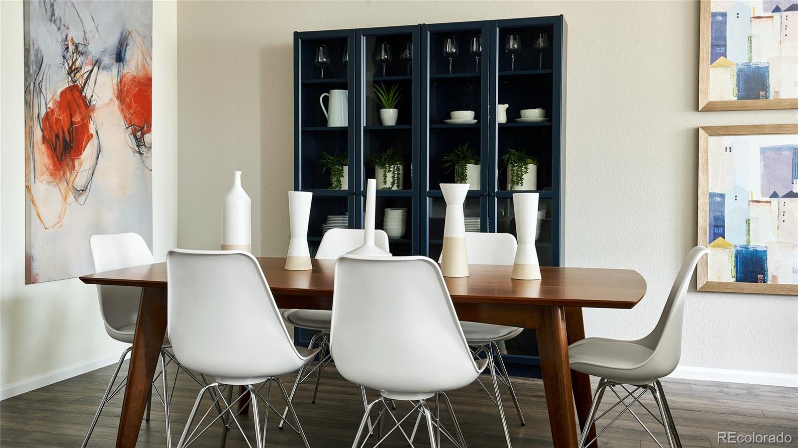 6623 N Ceylon Street