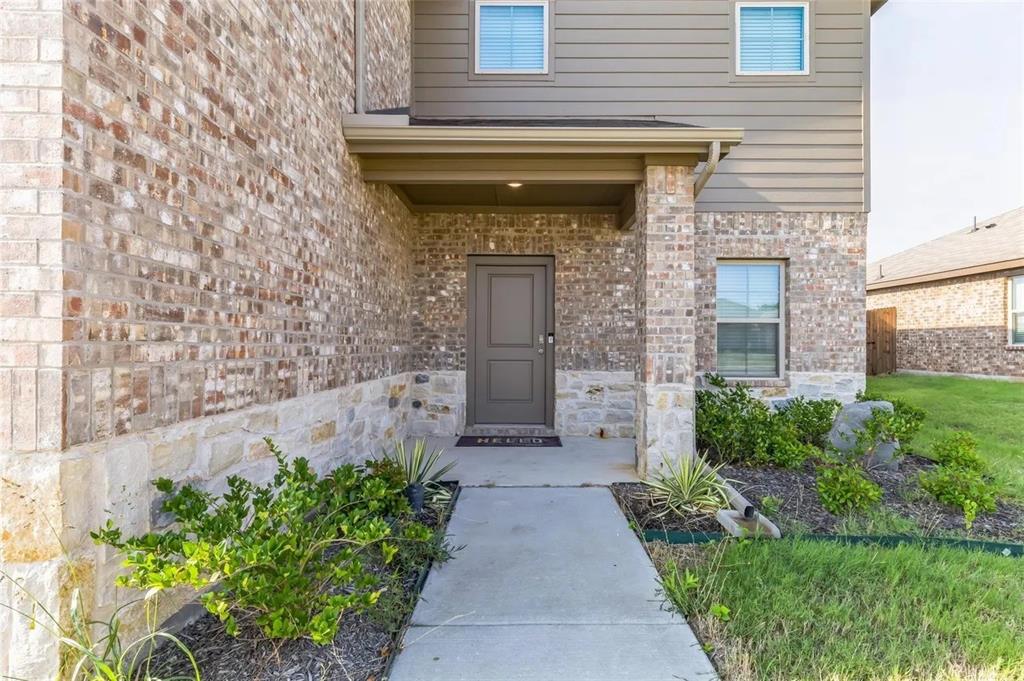 3124 Sweetwater Way