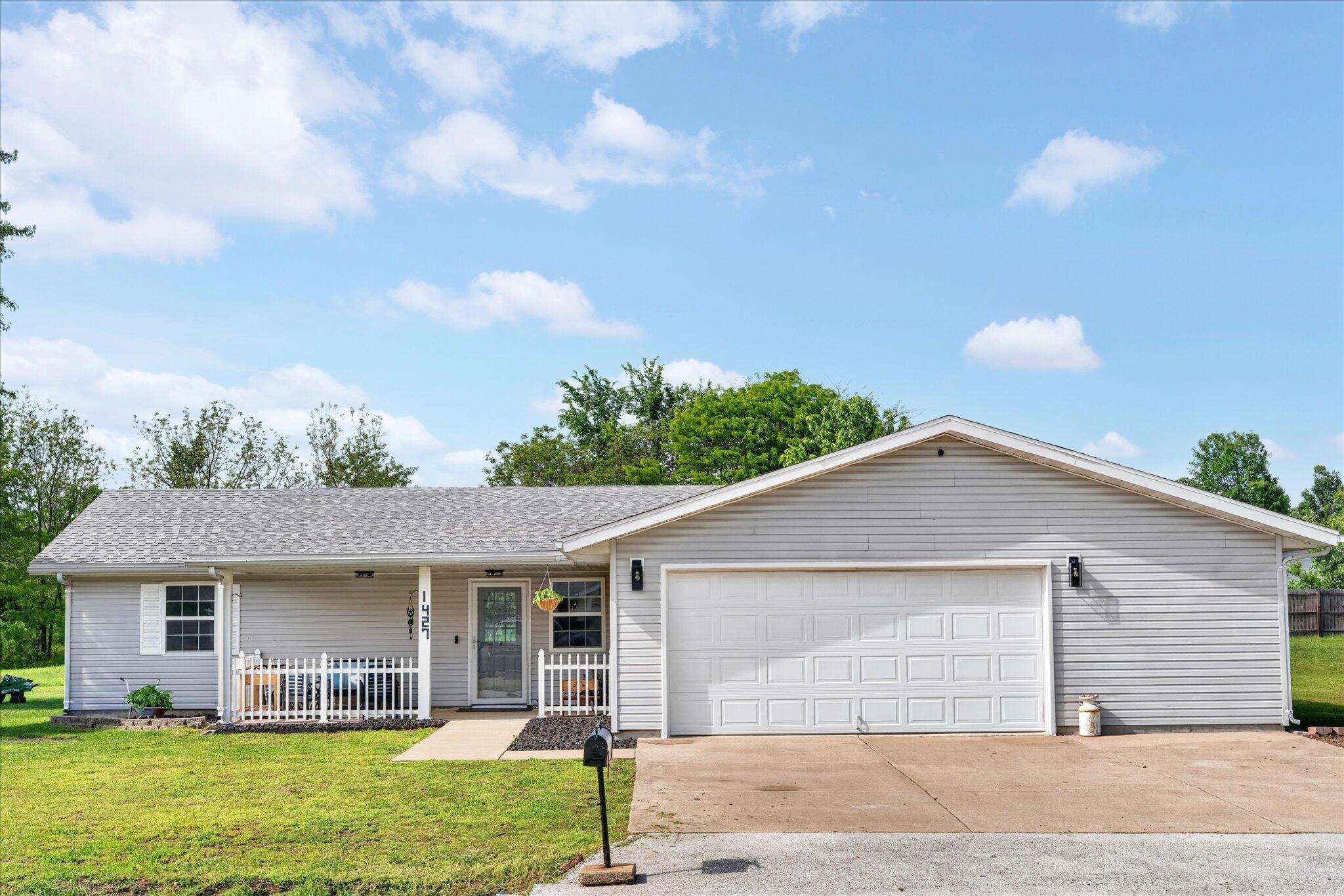 1427 Hazelwood Drive