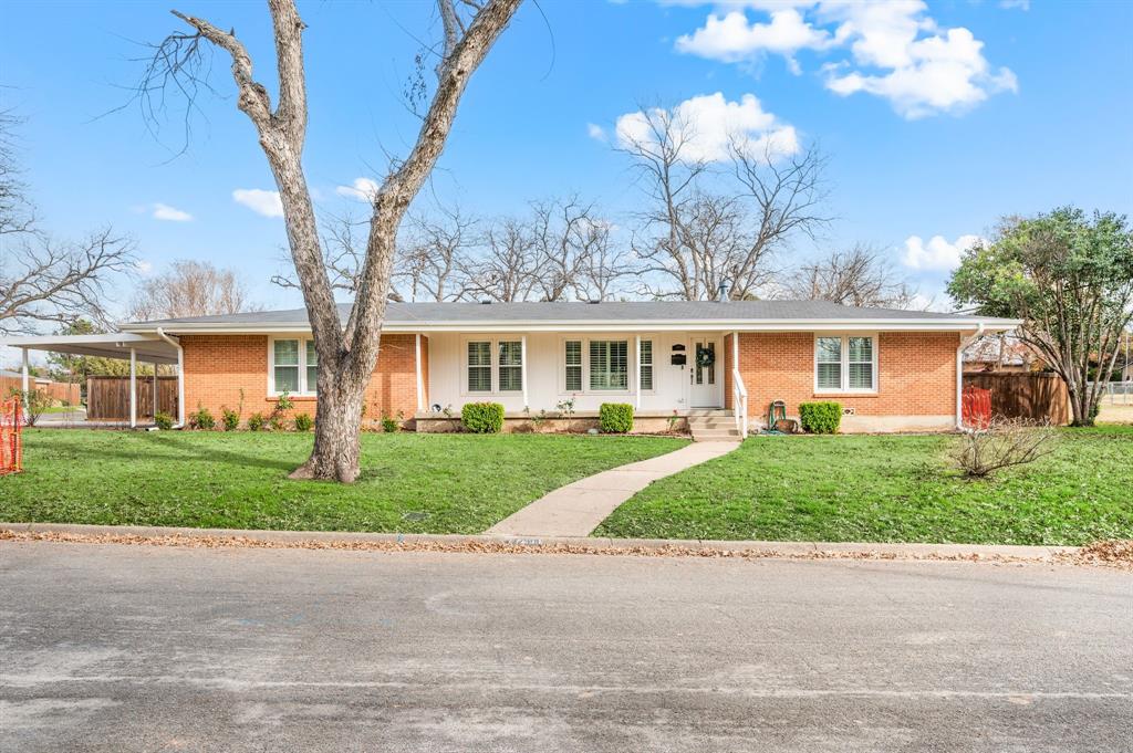 2900 Spruce Park Drive