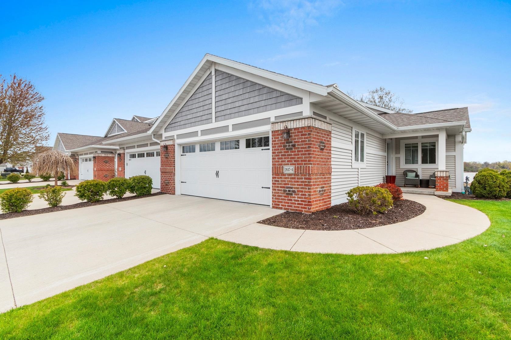 2617 Bay Harbor Circle 4