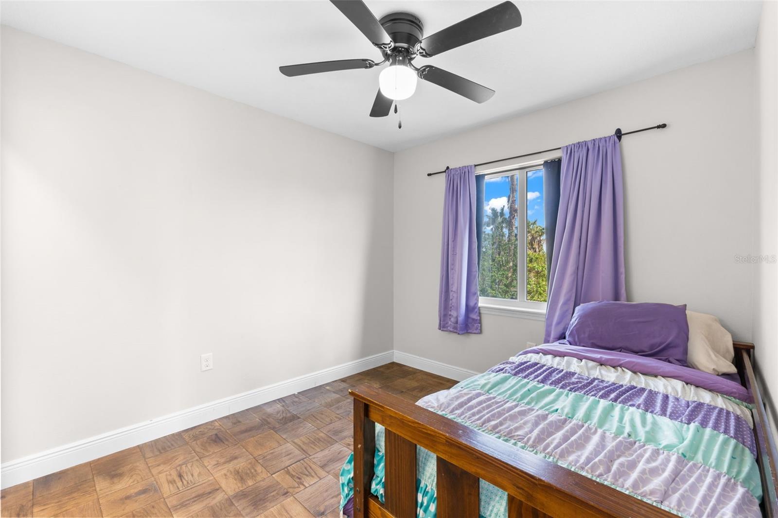 445 Horseshoe Loop Road