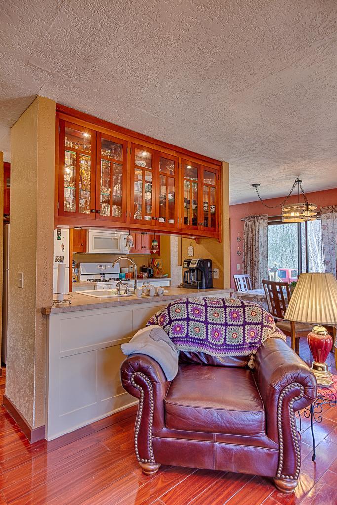 27280 Westward Ho Street