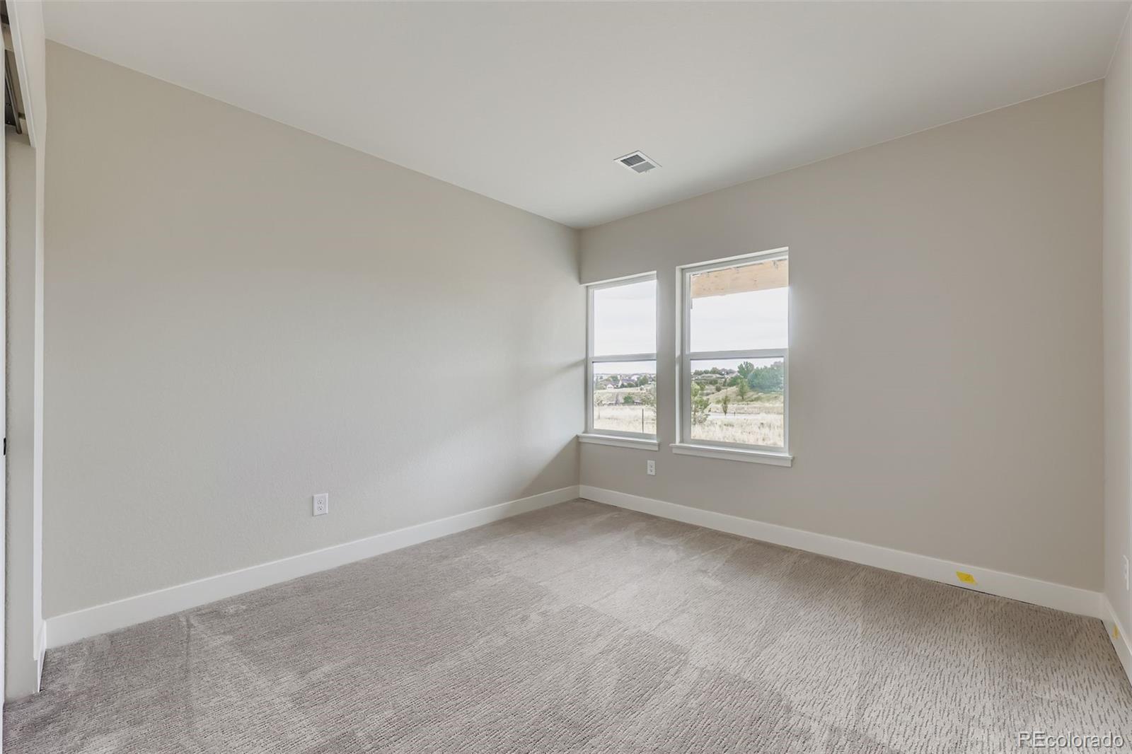2165 Grayside Circle