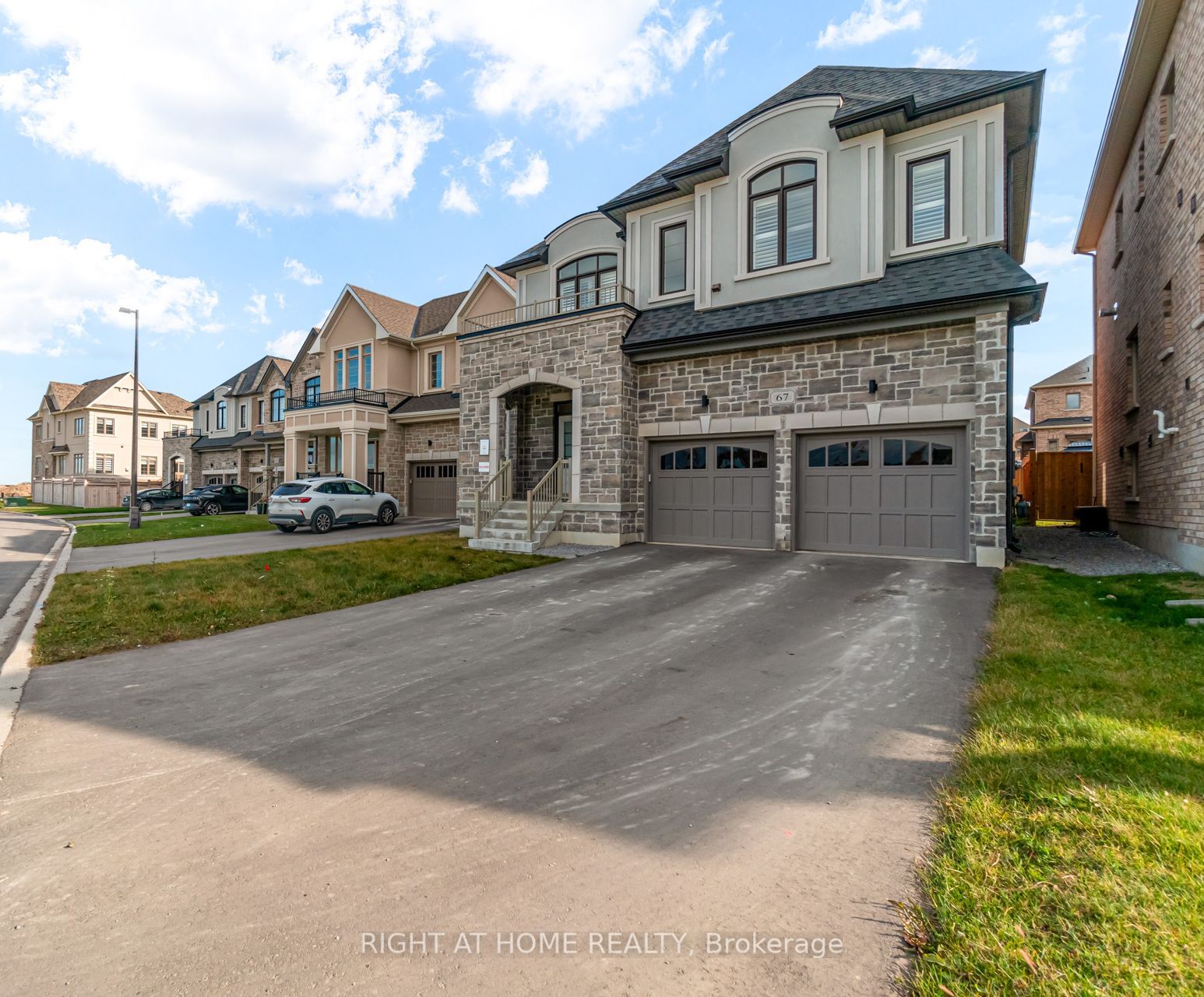 67 Connell Dr