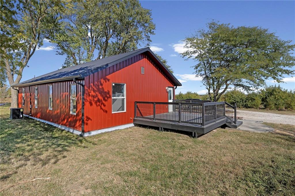 22244 NW 1400th Road