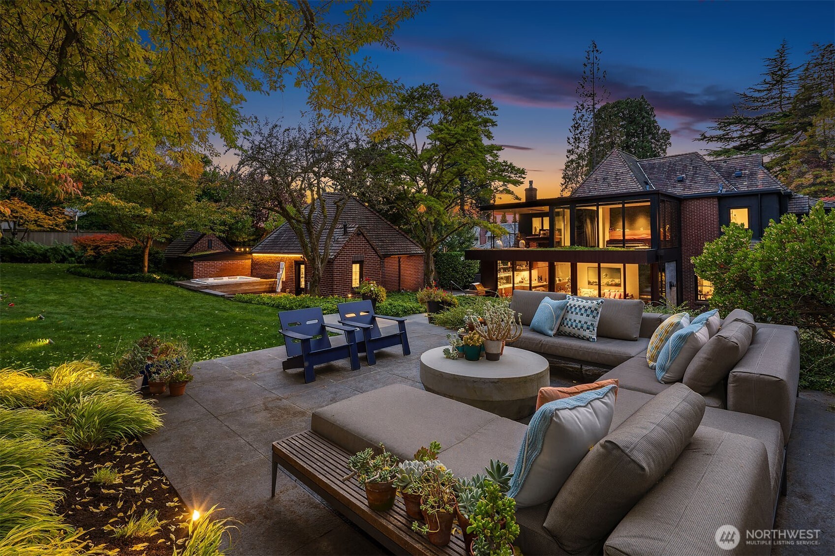 1626 Federal Avenue E