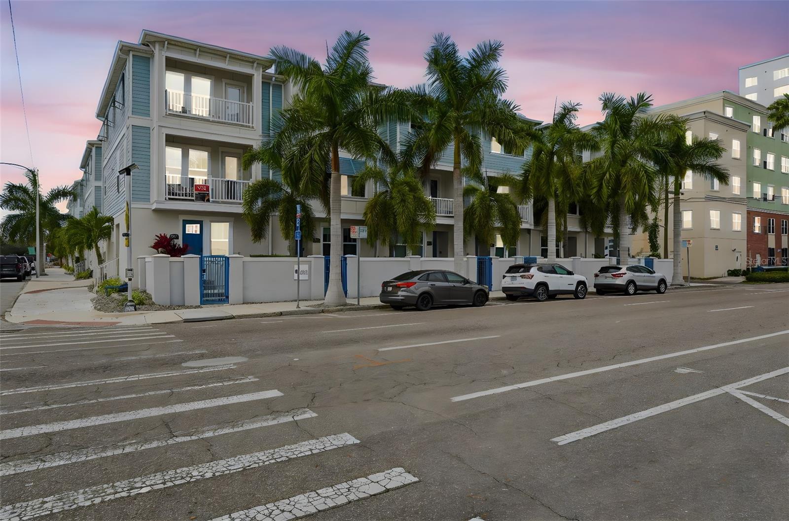 262 8th Street N