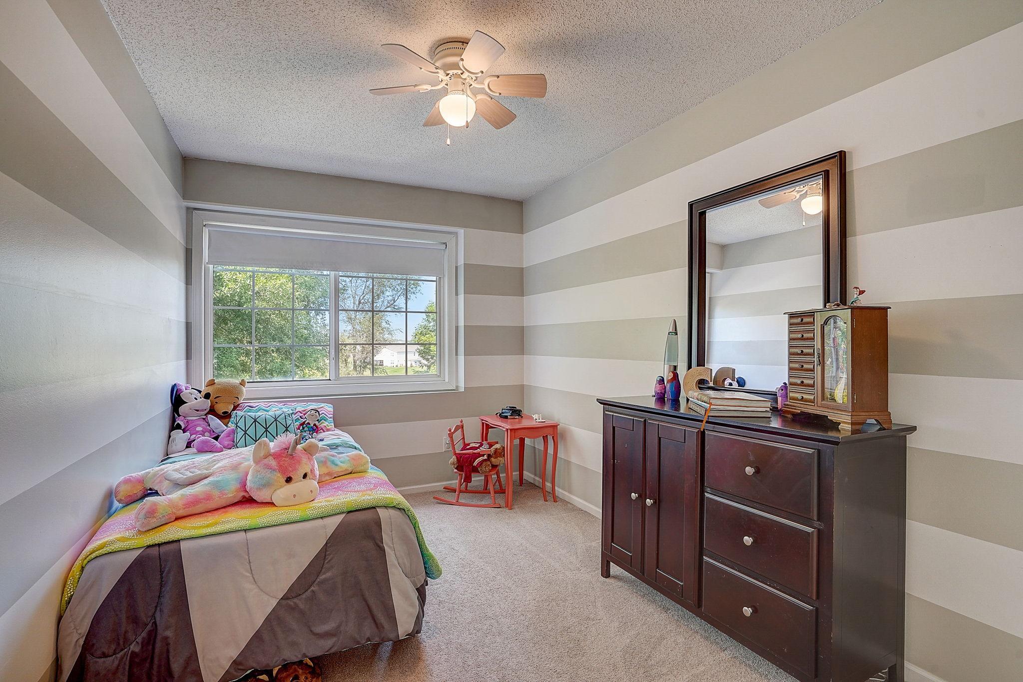 7162 Quarry Avenue NE