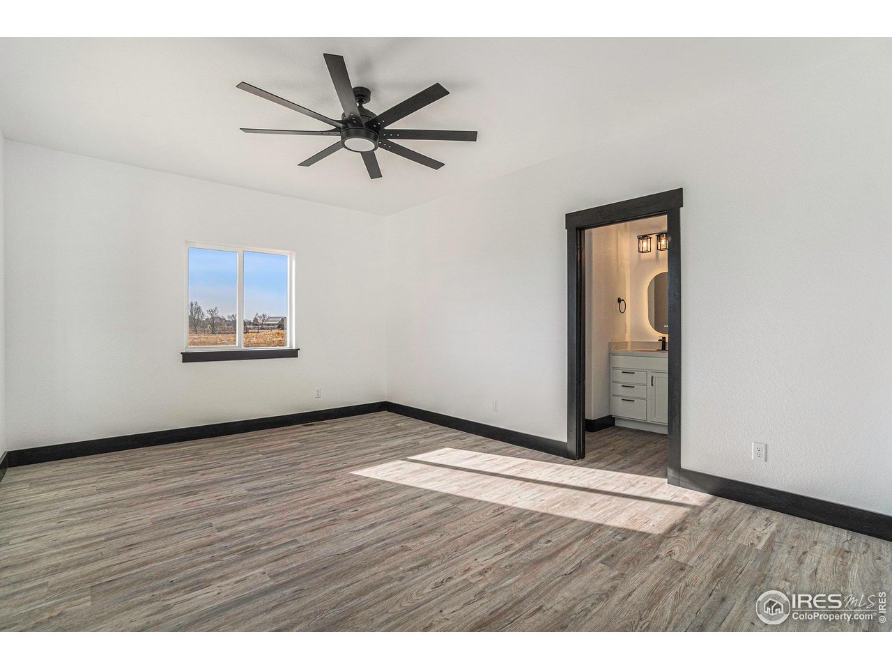 8759 Longs Peak Cir
