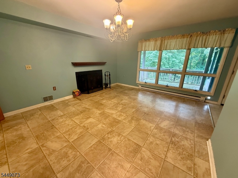 352 Buckhorn Dr