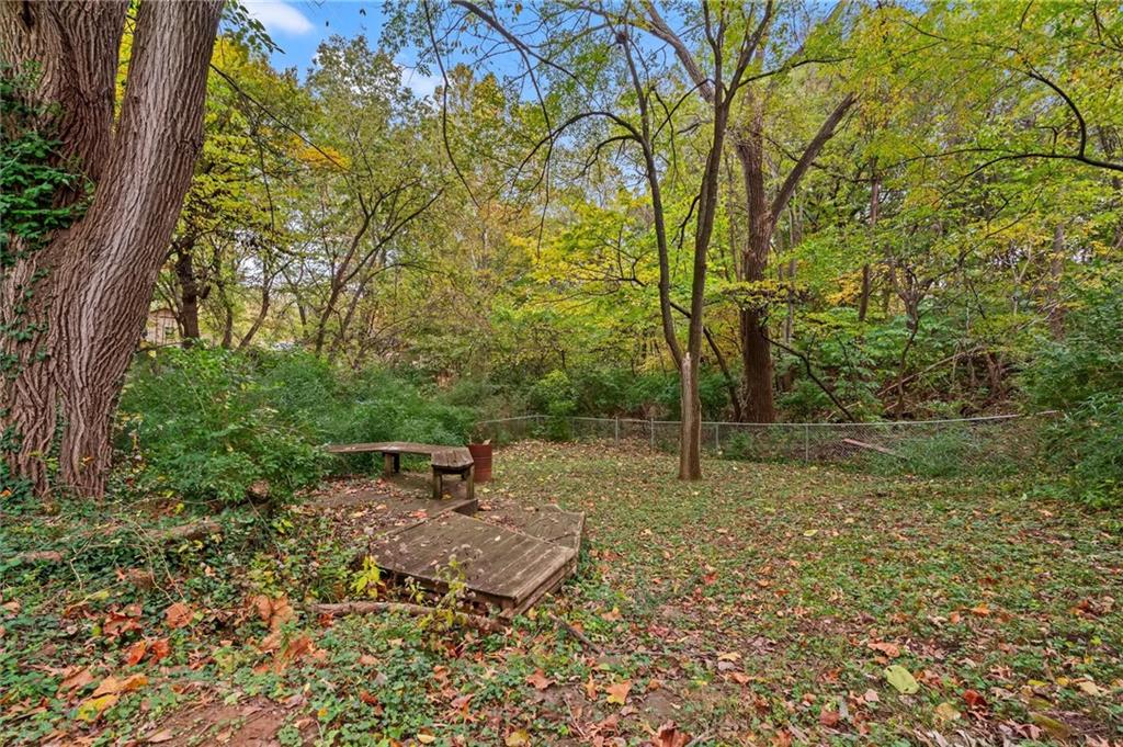 9705 NW Hampton Woods Drive