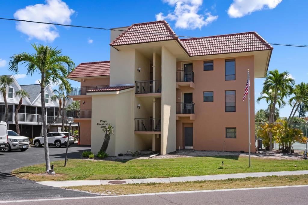 6005 Gulf Drive 219