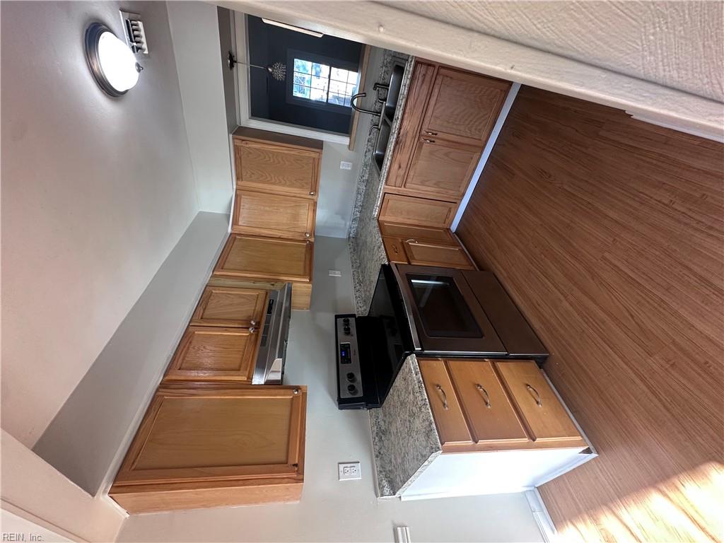 5622 Carisbrooke Lane