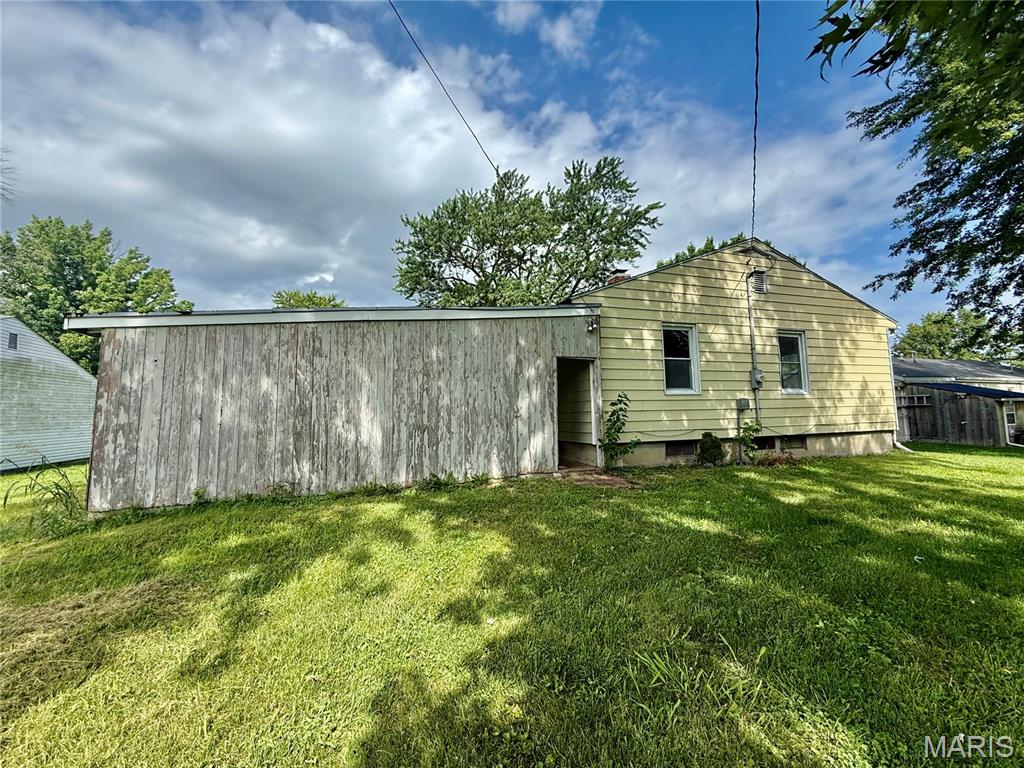 834 Locust St.