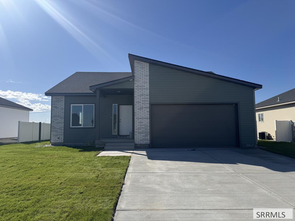 552 Abigail Lane
