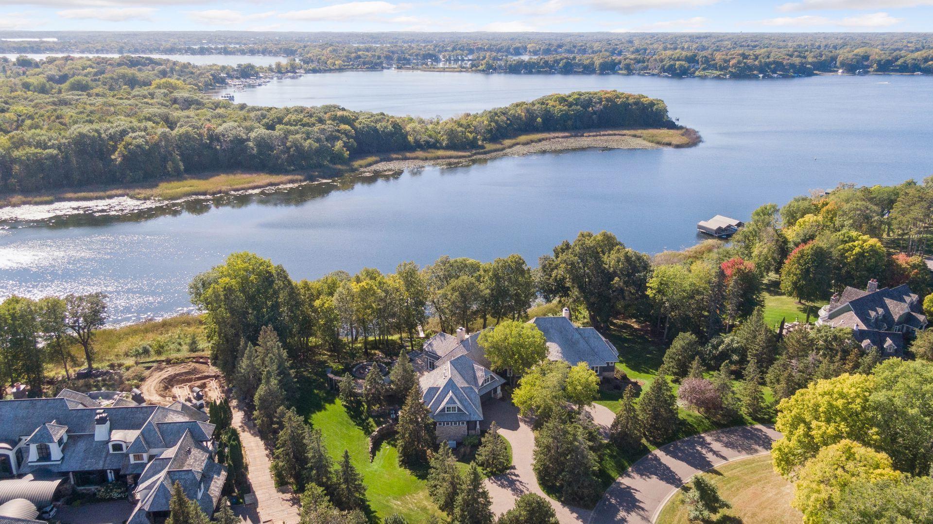 2845 Little Orchard Way