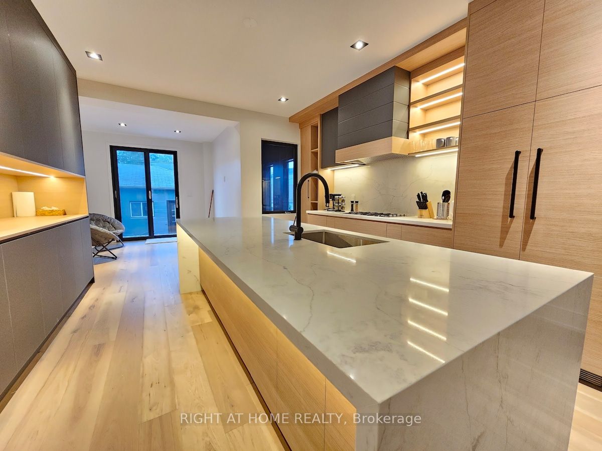 133 Yarmouth Rd