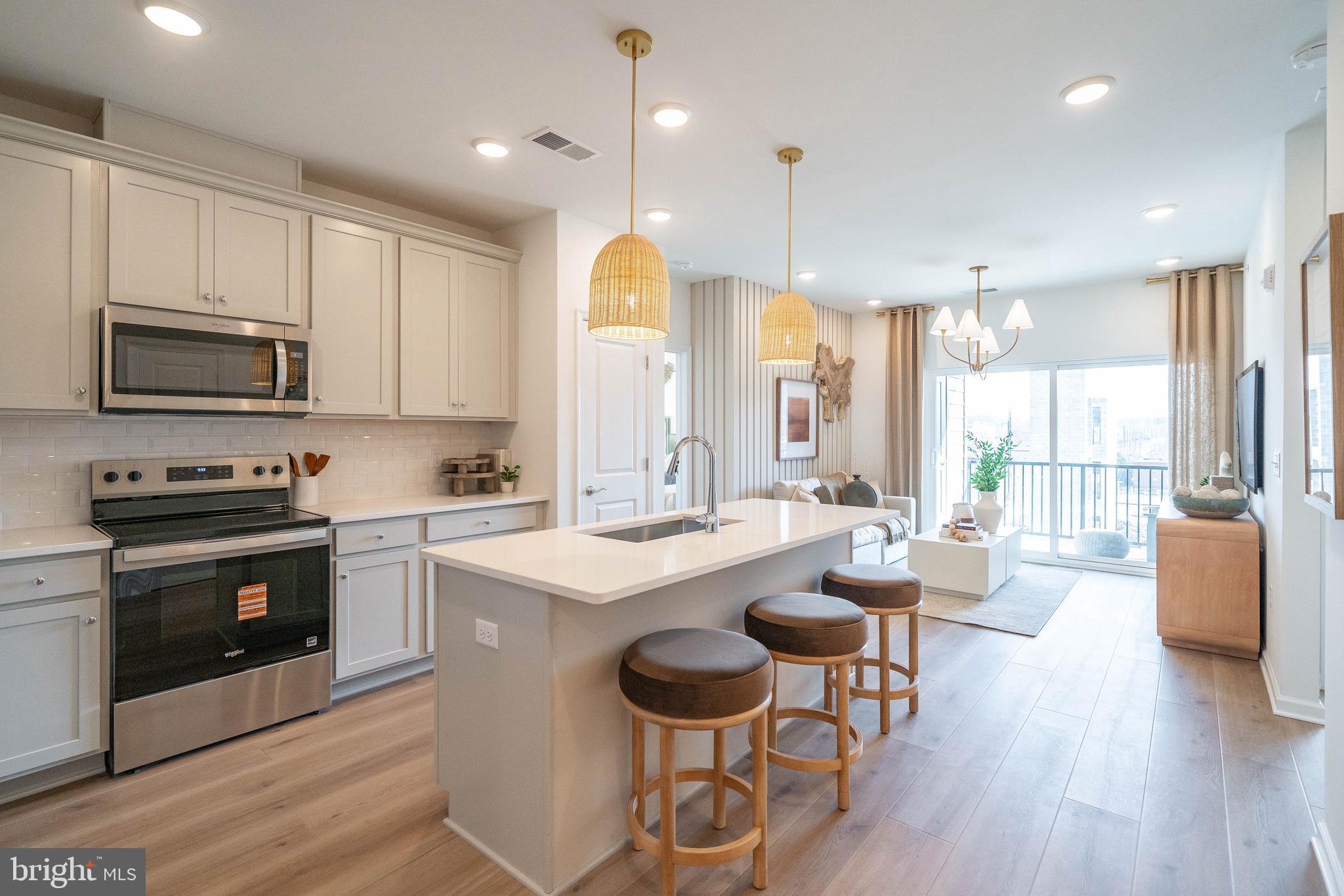 431 Washington Street 2303 HAMILTON