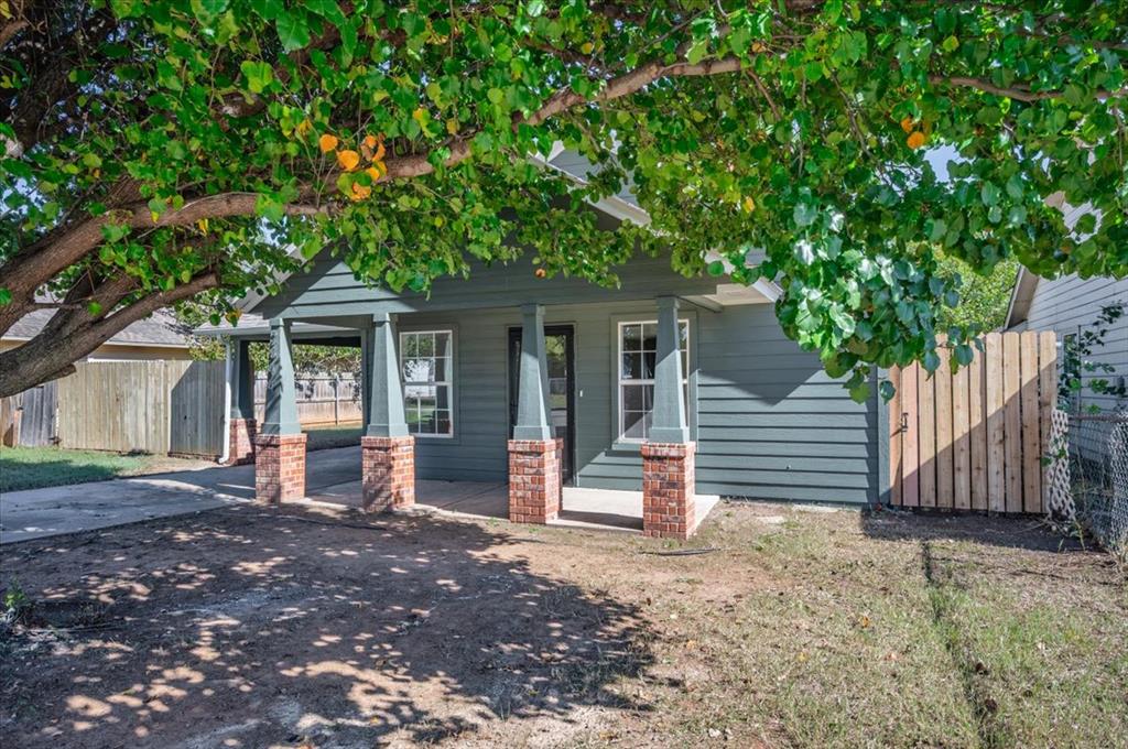 This charming craftsman-style home has it all! With 3 spacious bedrooms and two baths, this is the perfect place to call your own. Double-paned windows for energy efficiency, with double sinks in the Primary bath, and trey ceilings, freshly painted inside and out, this home is completely move-in ready. Get ready for the relaxing summer nights on the covered patio, nestled at the end of the street with easy highway access, and centrally located in the heart of OKC. Don't miss out on making this your new dream home today.
