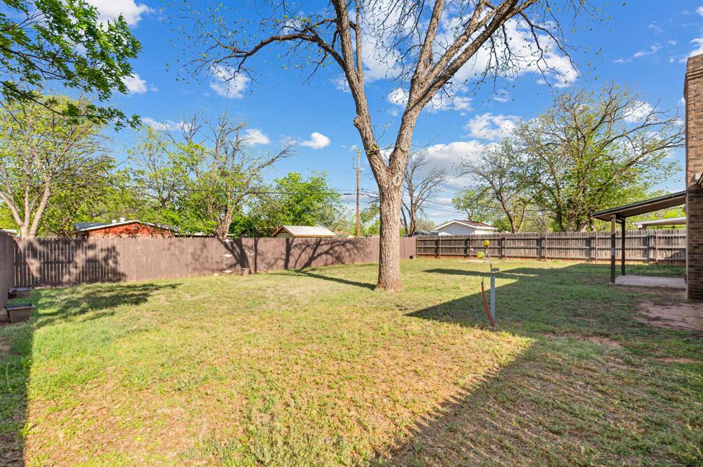 1726 Yorktown Drive
