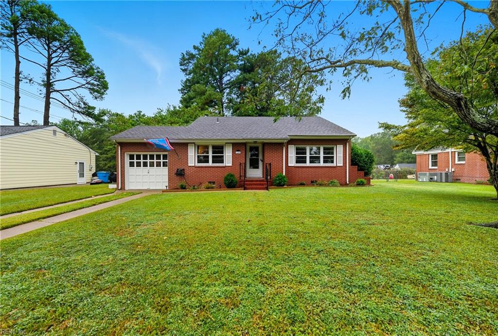 1220 Boxwood Drive, Chesapeake, VA 
