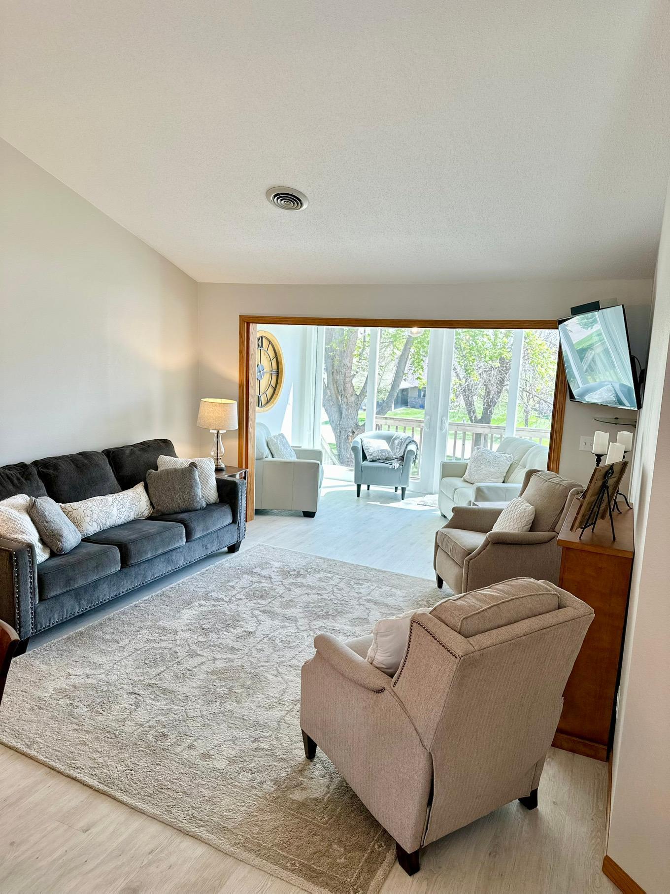 1103 Par Lane SE