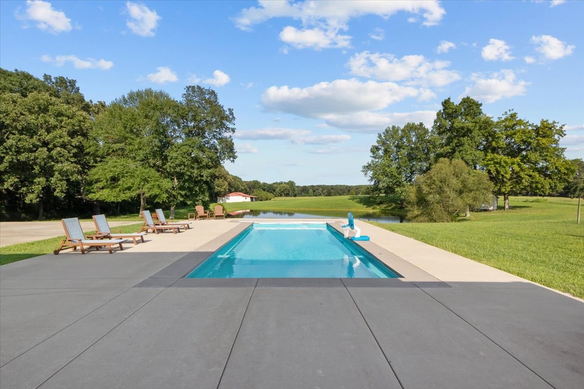 1015 Garners Creek Rd