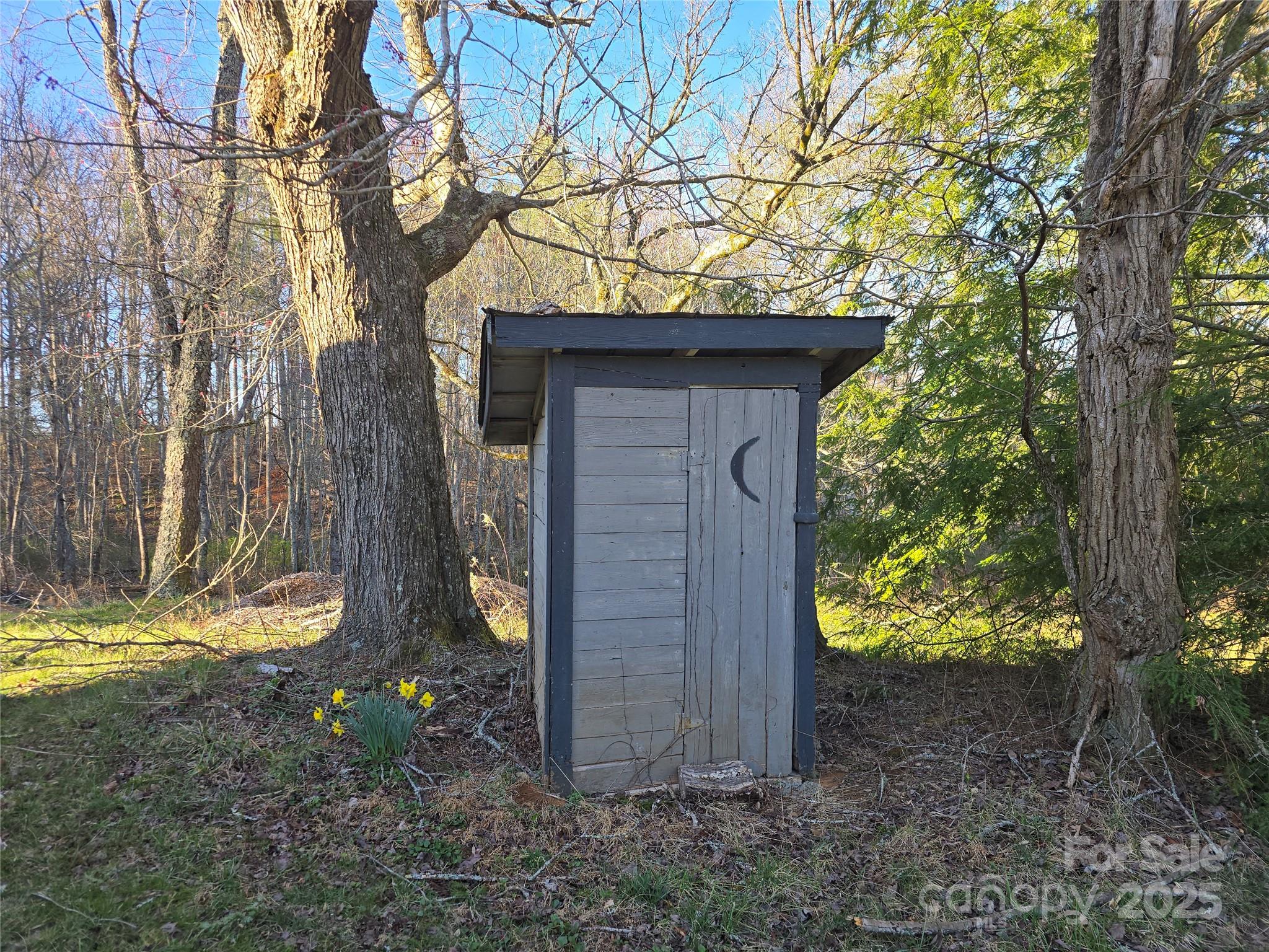 14 Woods Drive