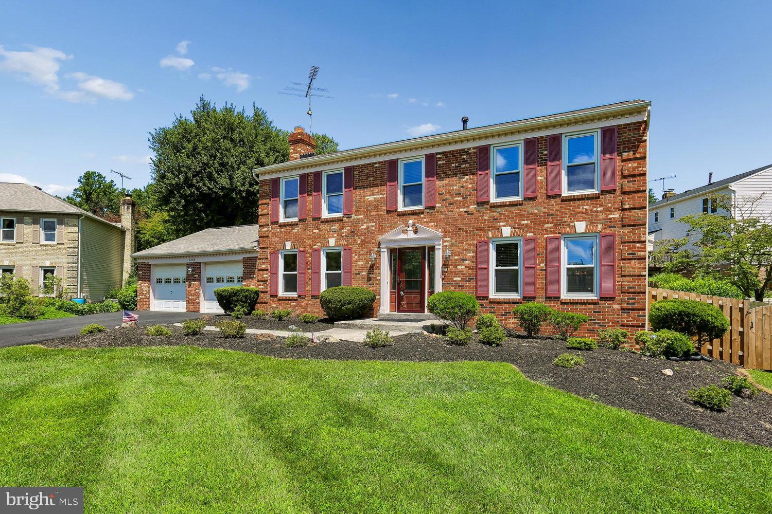 2308 Laurelwood Terrace