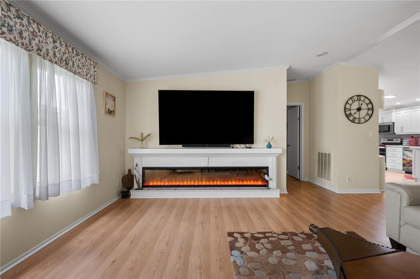8433 Regal Way